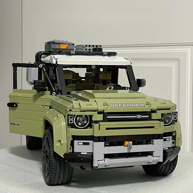 2573PCS 1:8 Technical Defender – обзор и цена Heavy Equipment Lego